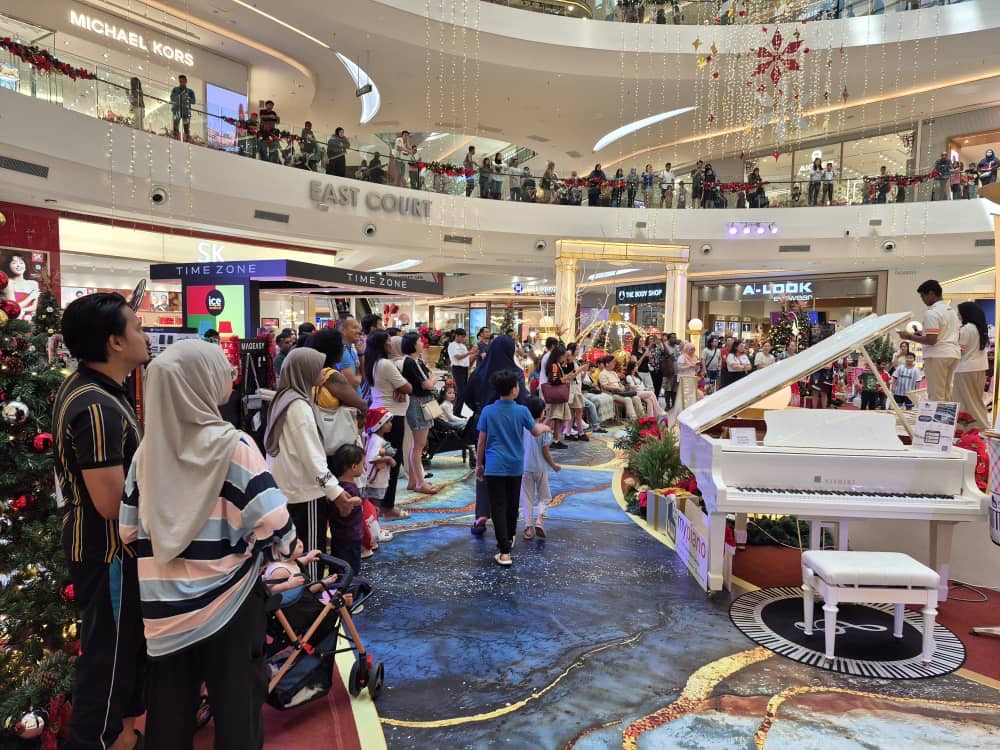 A Festive Performance to Remember! 