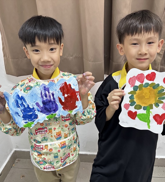  Celebrating Mother's Day & Teacher's Day with Creative Art