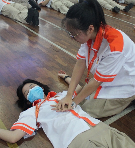  Learning Life-Saving Skills!