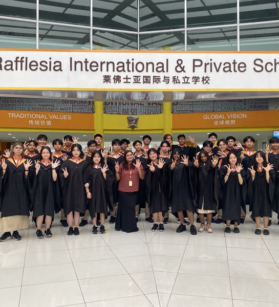 Awards & Graduation Ceremony 2024/25