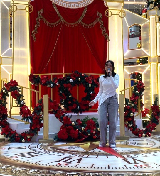 A Festive Performance to Remember! 