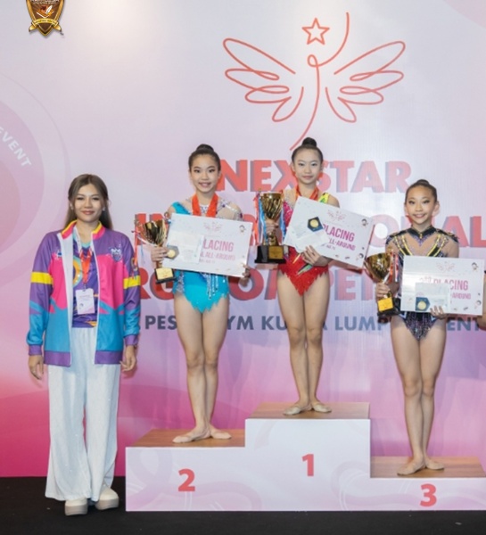 Shining on the Gymnastics Stage